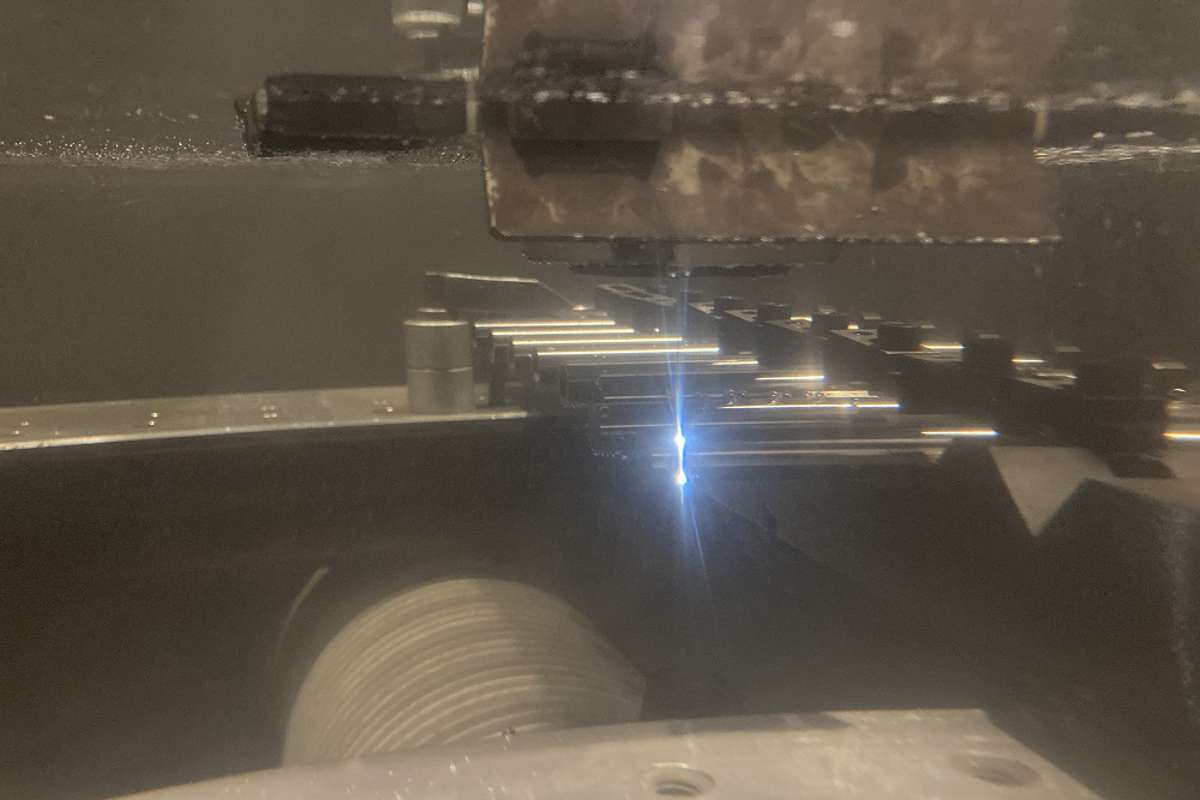 Cosmac - Produzione - Elettroerosione - CHARMILLES ROBOFIL 440