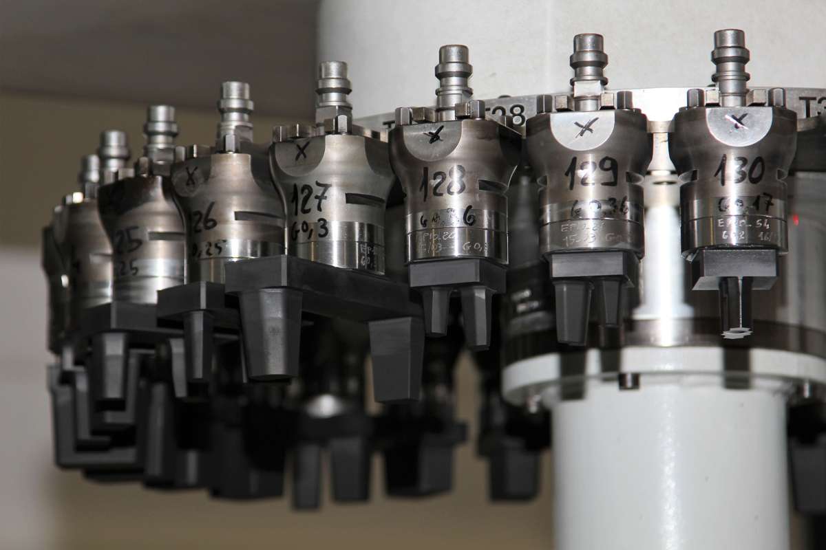 Cosmac - Produzione - Elettroerosione - INGERSOLL GANTRY 1200