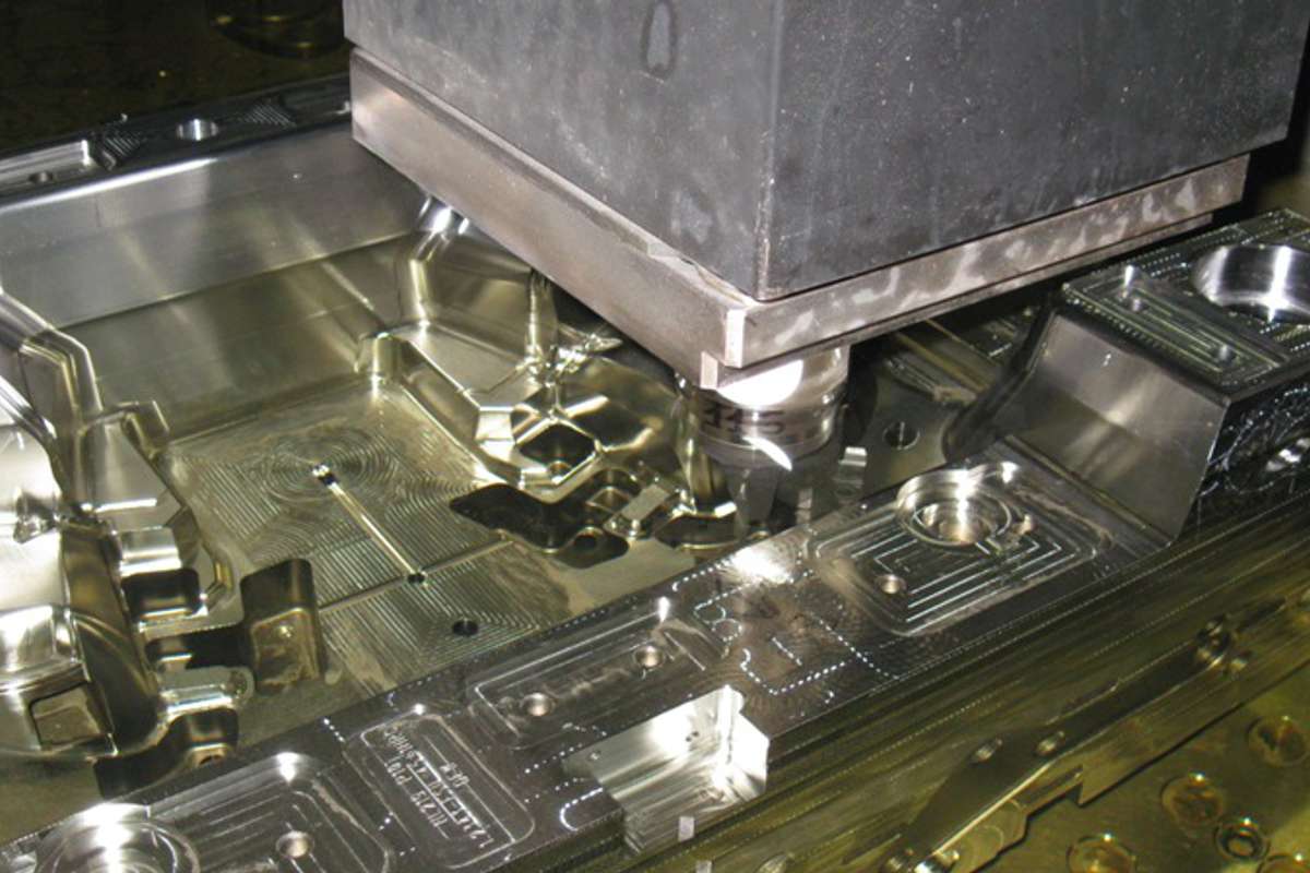 Cosmac - Produzione - Elettroerosione - INGERSOLL GANTRY 1200